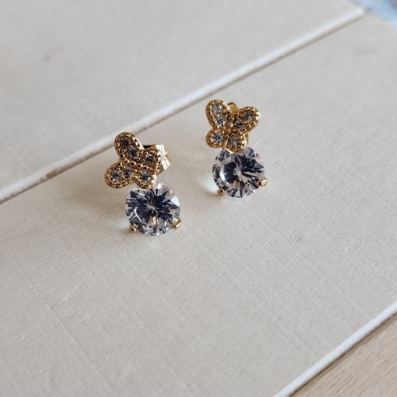 Jewelry - Butterfly Cz earrings
